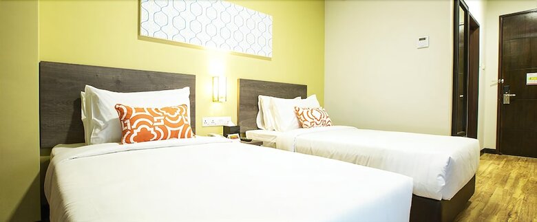 Humaira Hotel