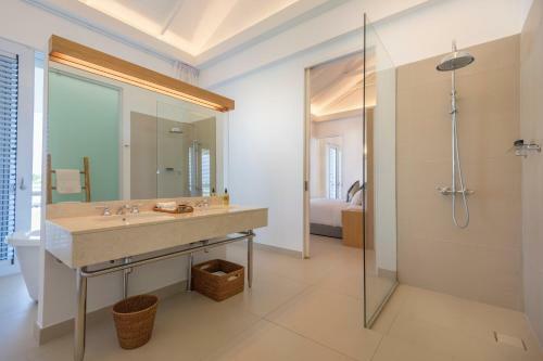Hotel Cove 55