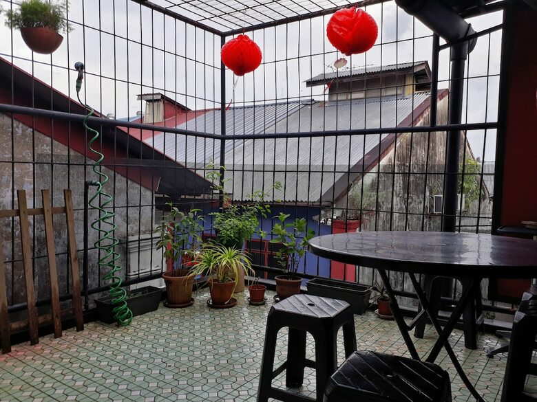 Threehouse Bed & Breakfast