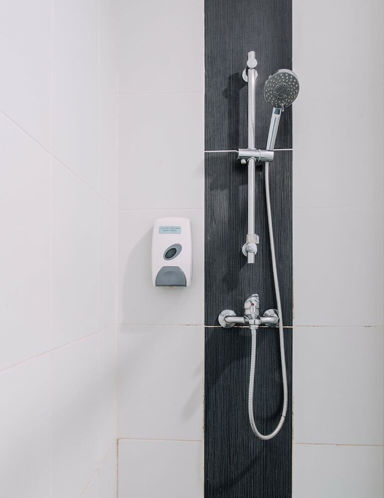 Imperial Suites Serviced Apartment