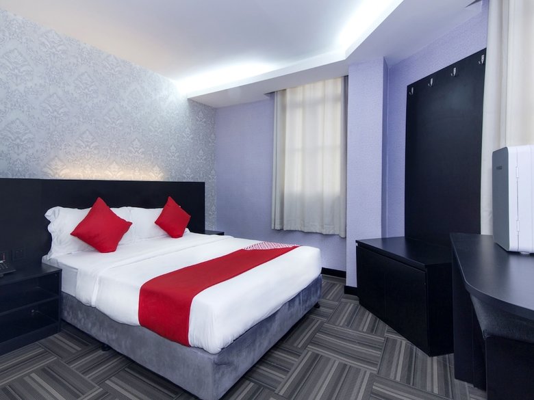 Oyo 708 S Hotel