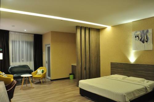 Frasers Inn Hotel