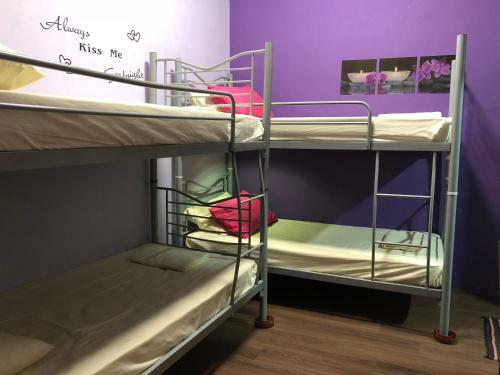 Albergue Chateau One