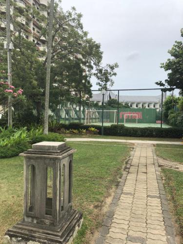 Apartamentos Mieqa@theregencytanjungtuan (seafront Unit)
