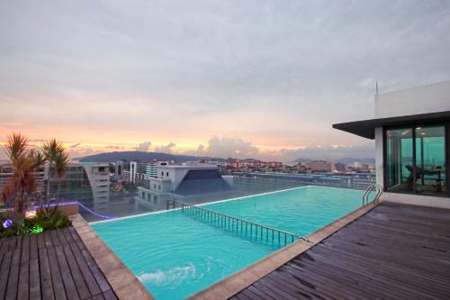 Cozy Living Sky Apartment