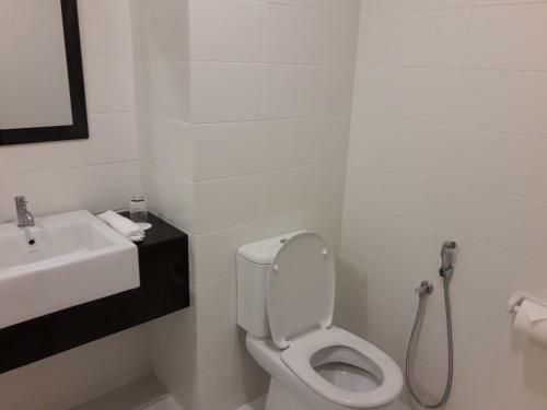 Apartamentos Euzmo Residences @ Trefoil Setia Alam