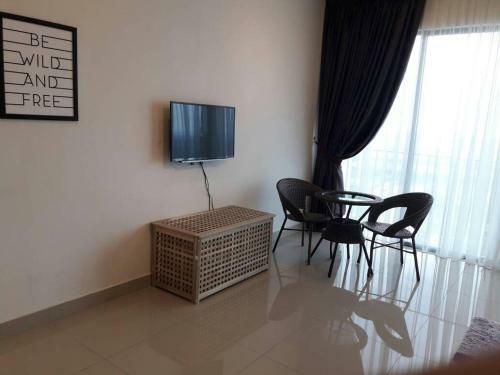 Apartamentos Euzmo Residences @ Trefoil Setia Alam
