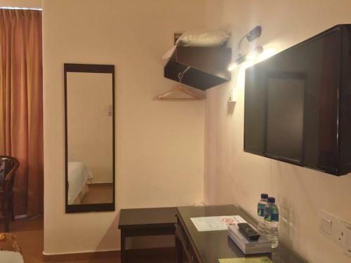 Pontian Garden Hotel