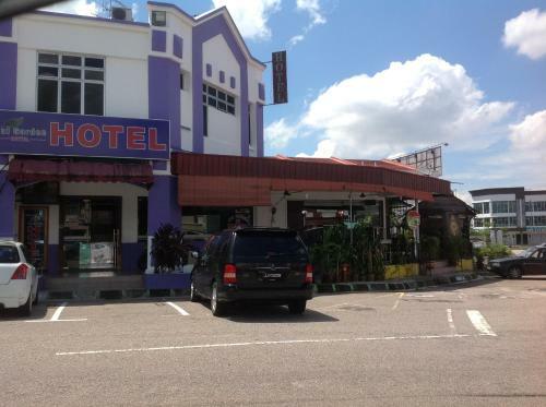 The Uni Garden Hotel