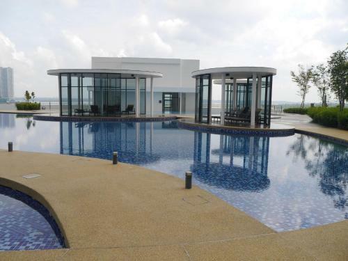 Flexiasia Bayview Apartment-bora Resident