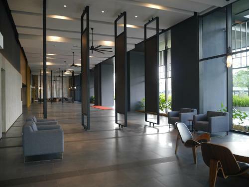 Flexiasia Bayview Apartment-bora Resident