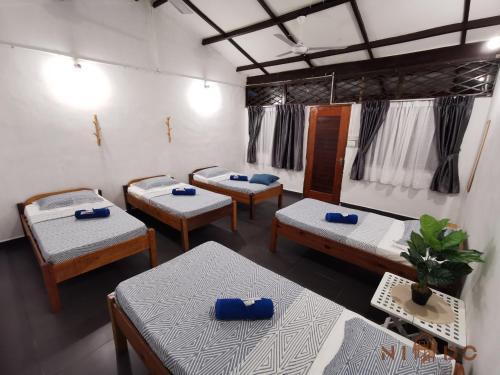 Nido Mantanani Island Lodge