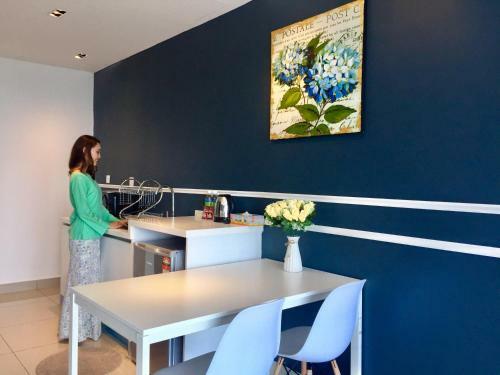 Apartamento Cozy Hideout Trefoil Setia Alam