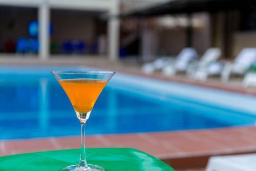 Hotel Sefcon Suites & Apartment