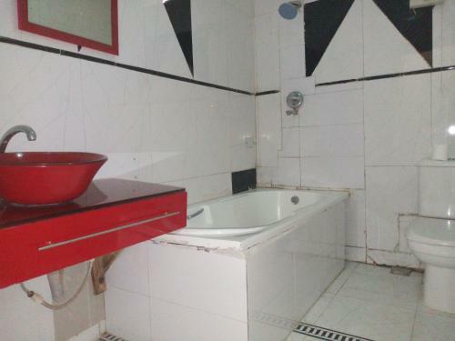 Hotel Dluxx Villa & Suites