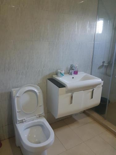 The Point Hotel & Suites