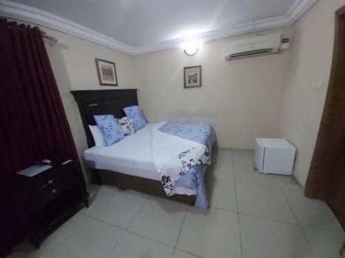 Hotel The Emperor's Place. Plot 12 (oak Villa)