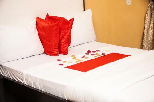 Hostal Vinchee Suites