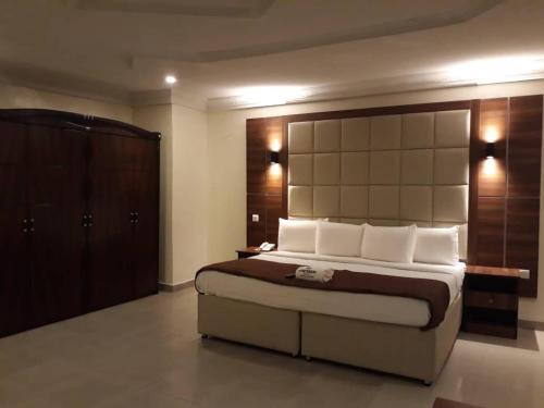 Presken Hotels @ Maryland, Ikeja.