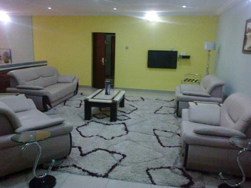 Conference Hotel And Suites Sagamu