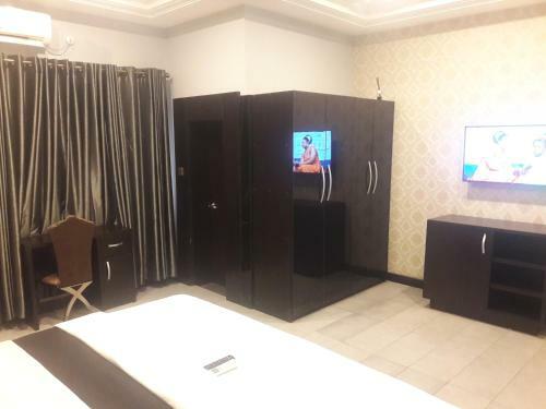 Autograph Hotels And Apartments