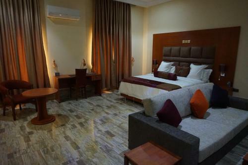 Hotel Aenon Suites Oshogbo