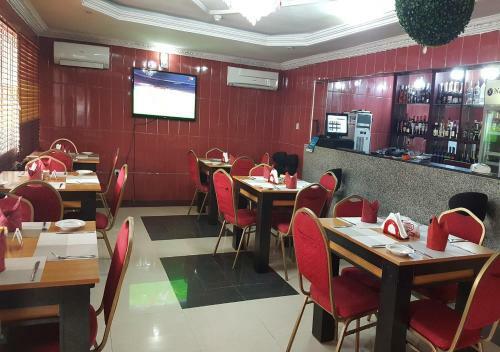 Hotel Nspri Guest Houses