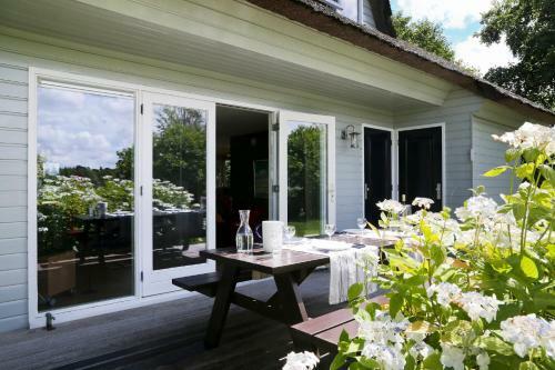 Apartamento Idyllic Lakehouse