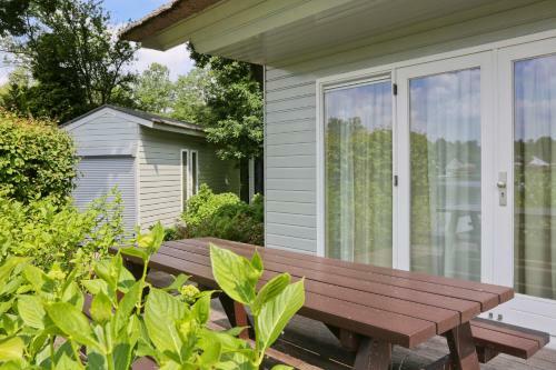 Apartamento Idyllic Lakehouse