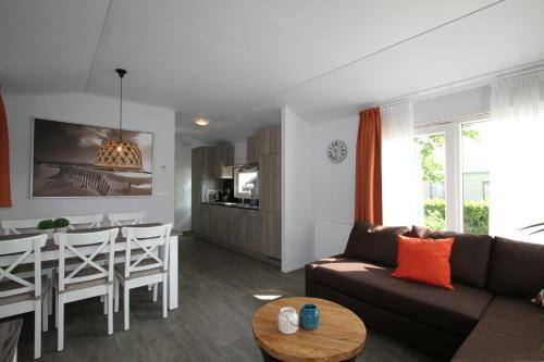 Ijsselmeer-chalet Nr. 66