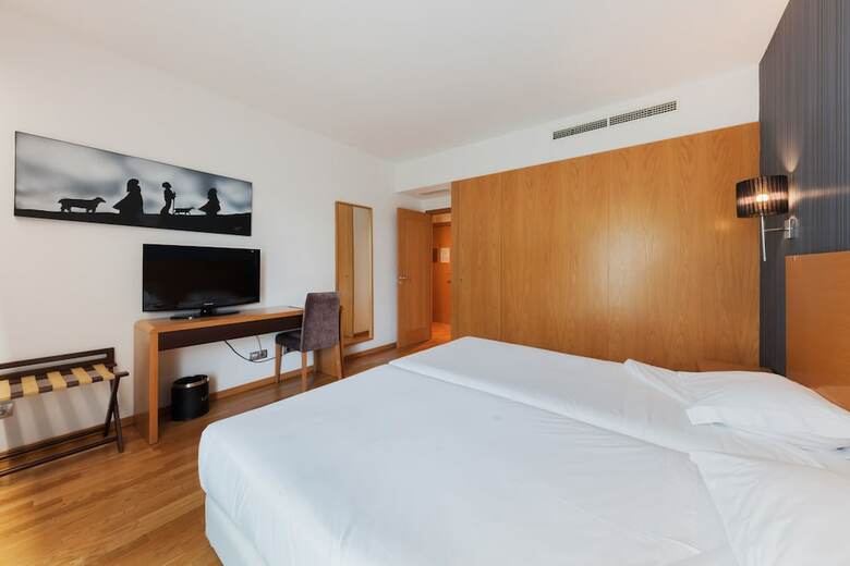 Lux Fatima Park - Hotel, Suites & Residence