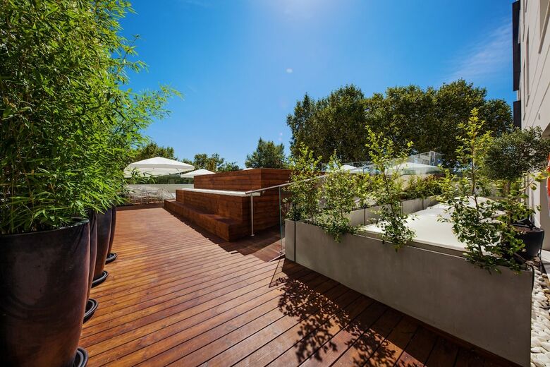 Lux Fatima Park - Hotel, Suites & Residence