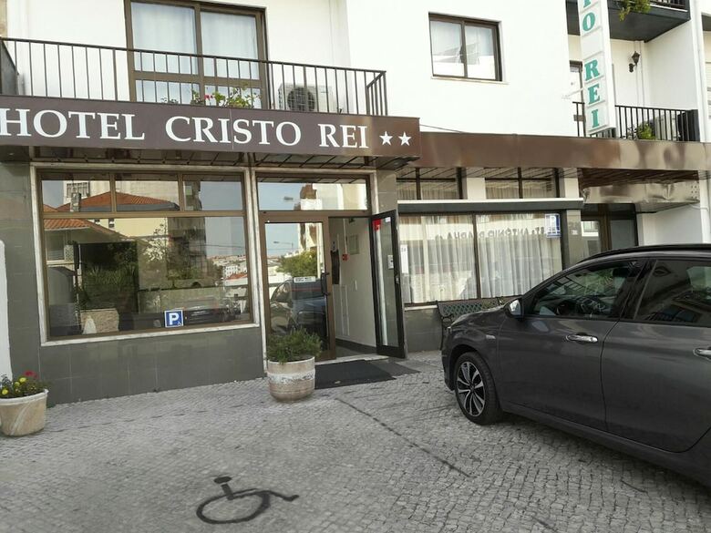 Hostal Residencial Cristo Rei