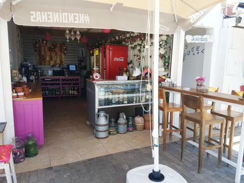Bed & Breakfast Knidos Hotel