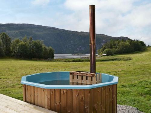 Four-bedroom Holiday Home In Foldereid