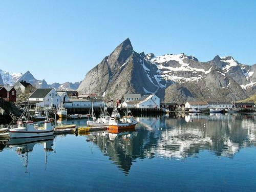 Two-bedroom Holiday Home In Gravdal 2