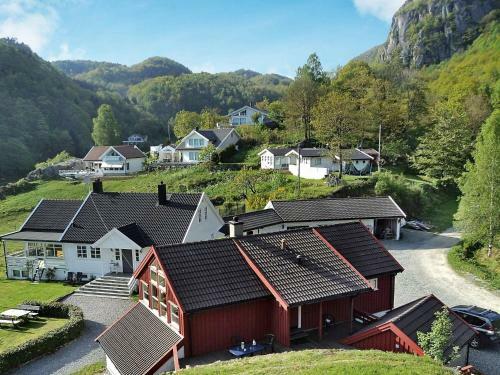 Two-bedroom Holiday Home In Lyngdal 3
