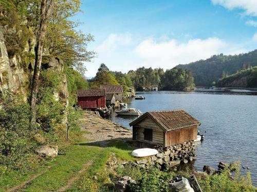 Two-bedroom Holiday Home In Lyngdal 3
