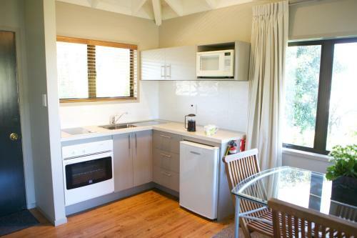 Motel Emerald Inn On Takapuna Beach