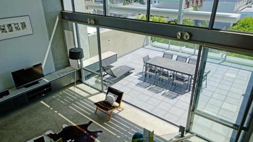 Luxury Mt Eden Apartment With Spectacular Views