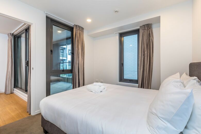 Aparthotel Star Queens Serviced Apartments