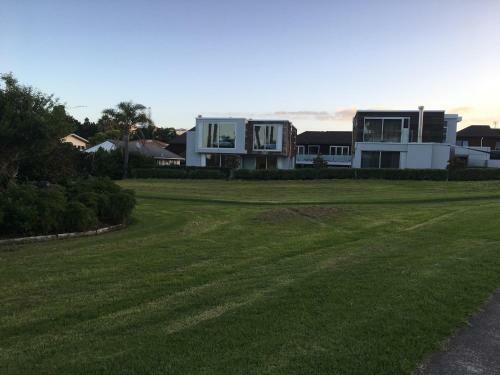 The Beach View House, Milford