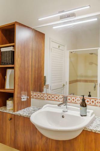 Waterfront Two Bedroom Apartment; Great Location!