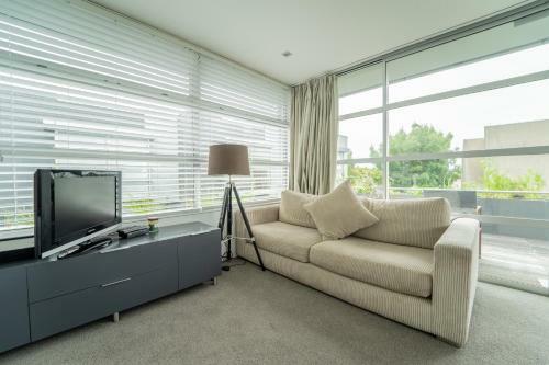 Top Spot Apartment