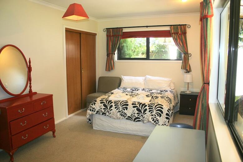 Walnut Grove Lodge
