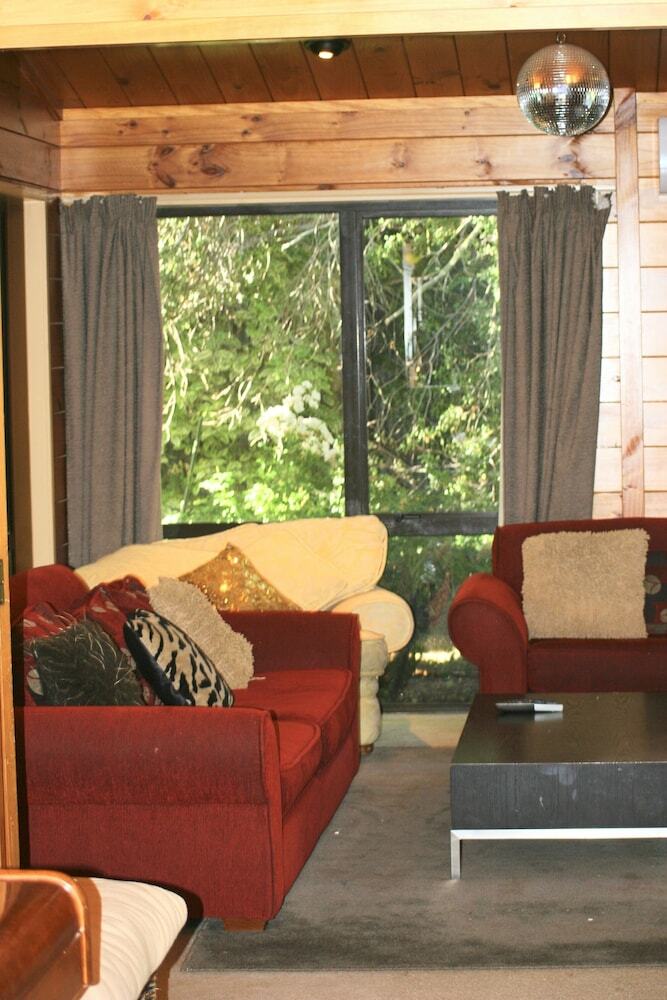 Walnut Grove Lodge