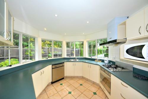 Hostal Westburn Holiday House