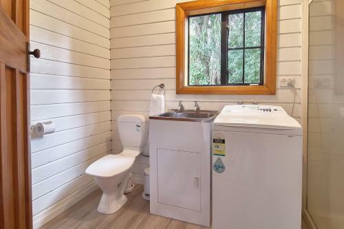 Racecourse Villa - Christchurch Holiday Home