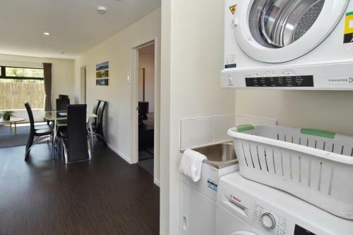 Carruthers Villa - Christchurch Holiday Homes