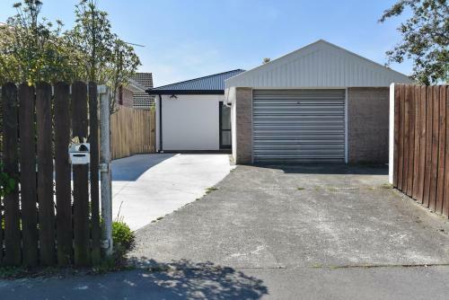 Carruthers Villa - Christchurch Holiday Homes